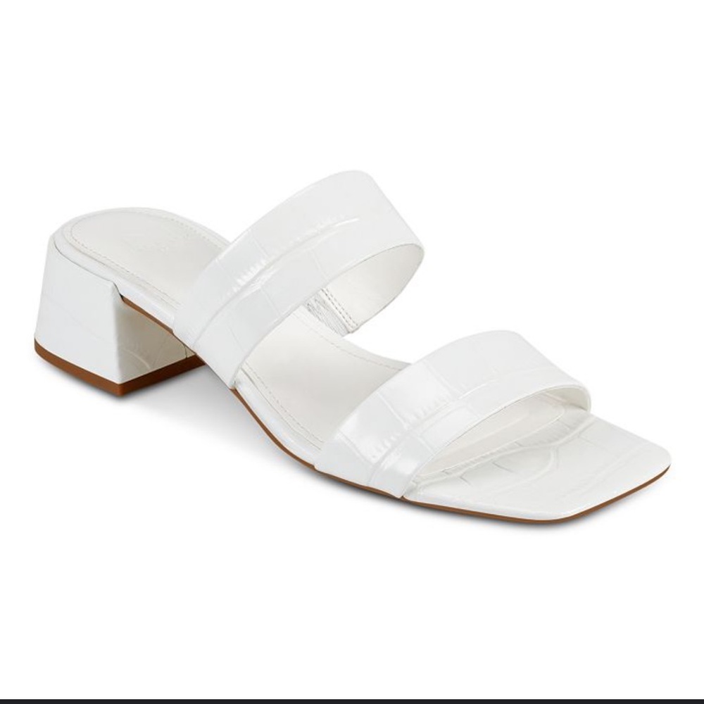 Marc Fisher White Chunky Open Toe Heel / Size 8.5